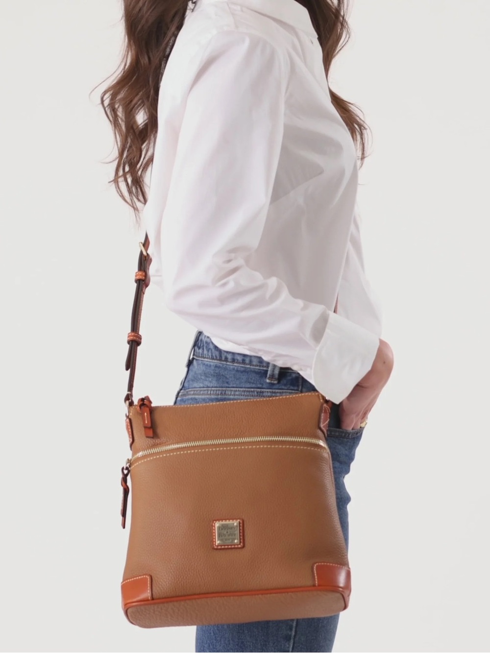 Dooney & Bourke Pebble Leather Grain Crossbody in Caramel NWT